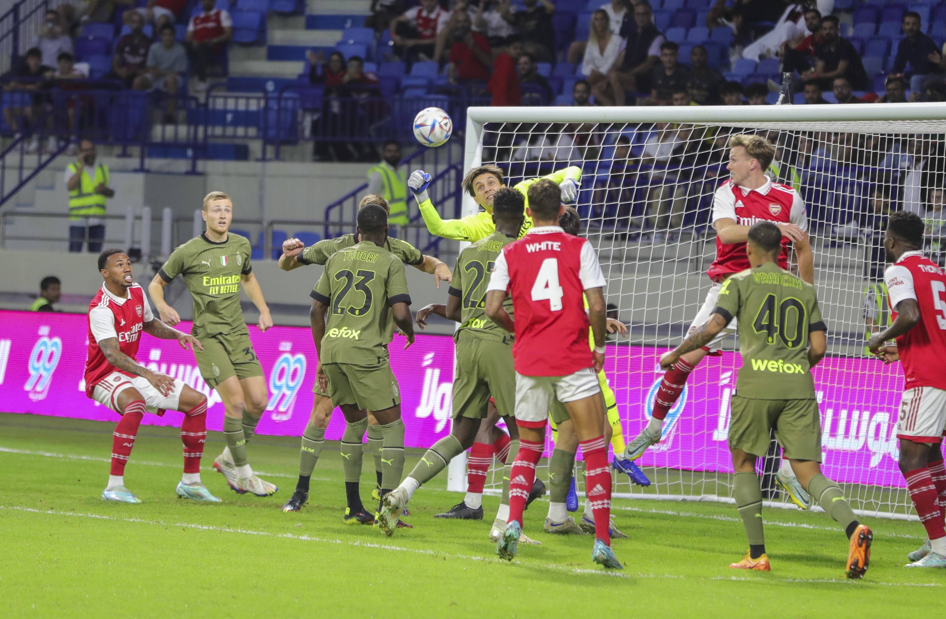 Dubai Super Cup Football Match Moments 6